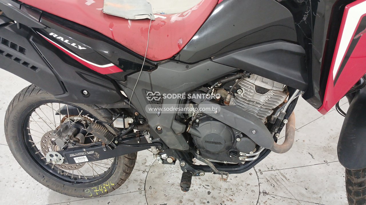 Foto 5: HONDA - XRE 300 SAHARA RAL 2024/2025