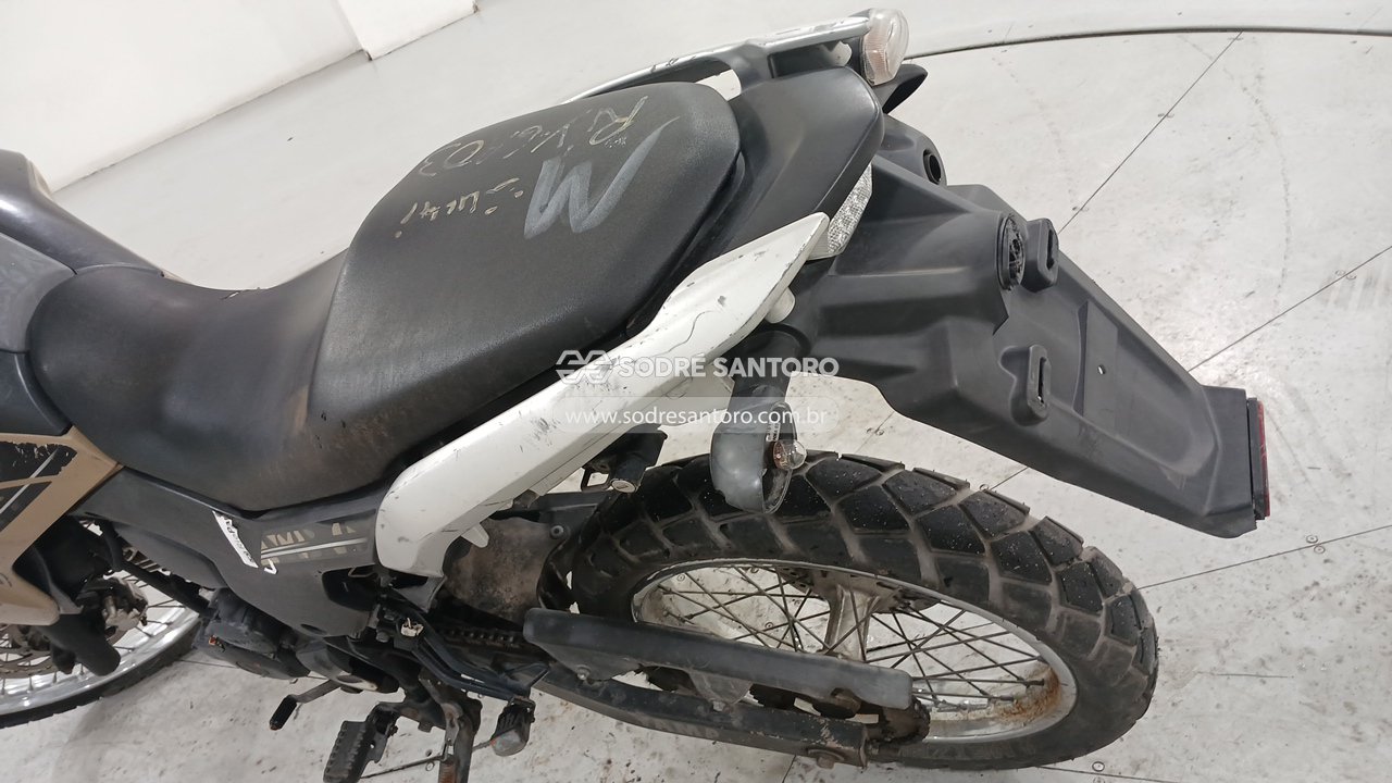Foto 9 de 13: YAMAHA - XTZ 250 LANDER 2020/2021