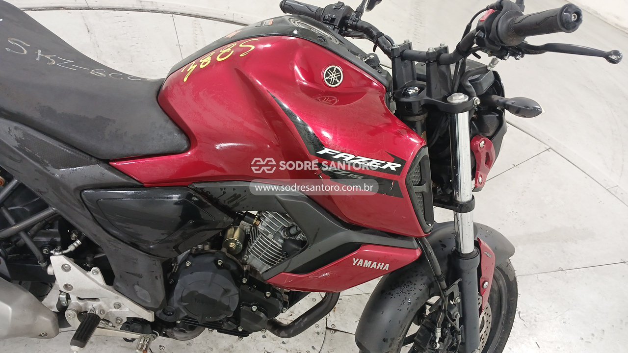 Foto 12 de 12: YAMAHA - FZ15 FAZER ABS 2024/2024