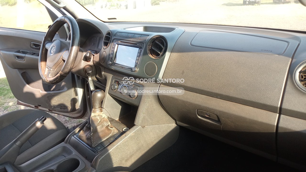 Foto 8 de 13: VOLKSWAGEN - AMAROK CD 4X4 SE 2012/2012