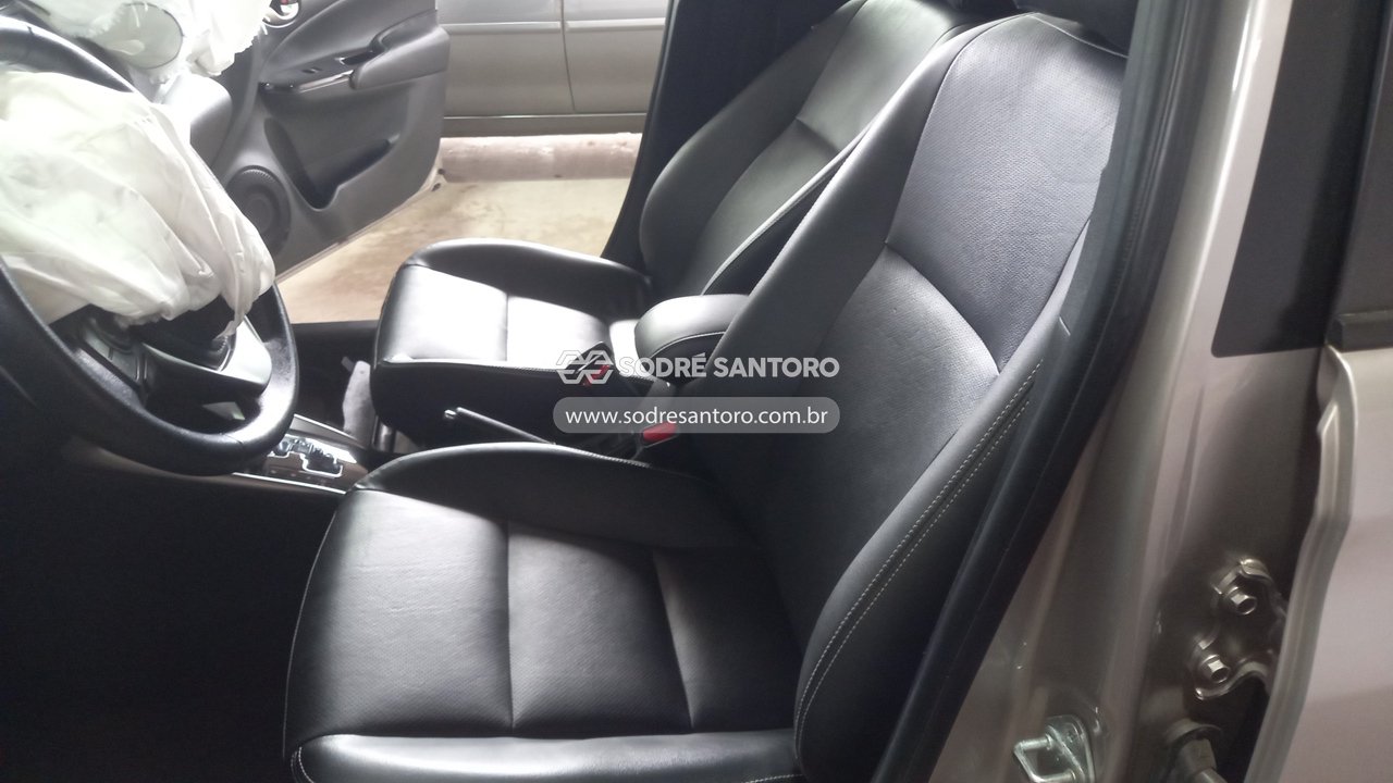 Foto 9 de 13: TOYOTA - YARIS HB XS 15 AT 2019/2020