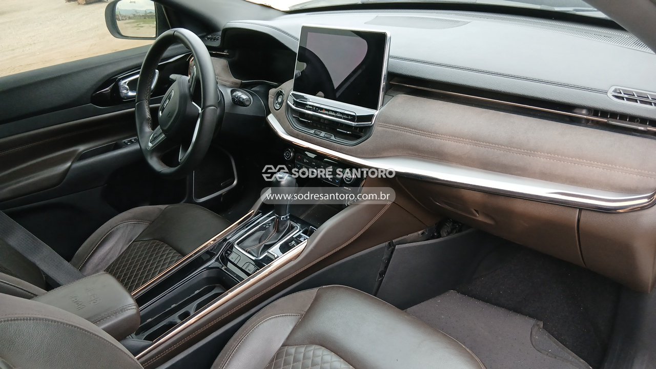 Foto 8 de 13: JEEP - COMMANDER OVR TD380 2022/2022