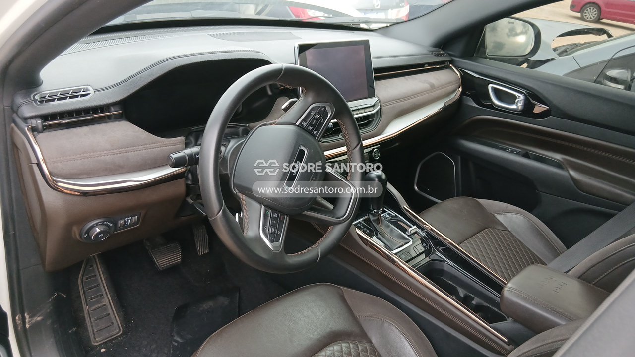 Foto 6 de 13: JEEP - COMMANDER OVR TD380 2022/2022