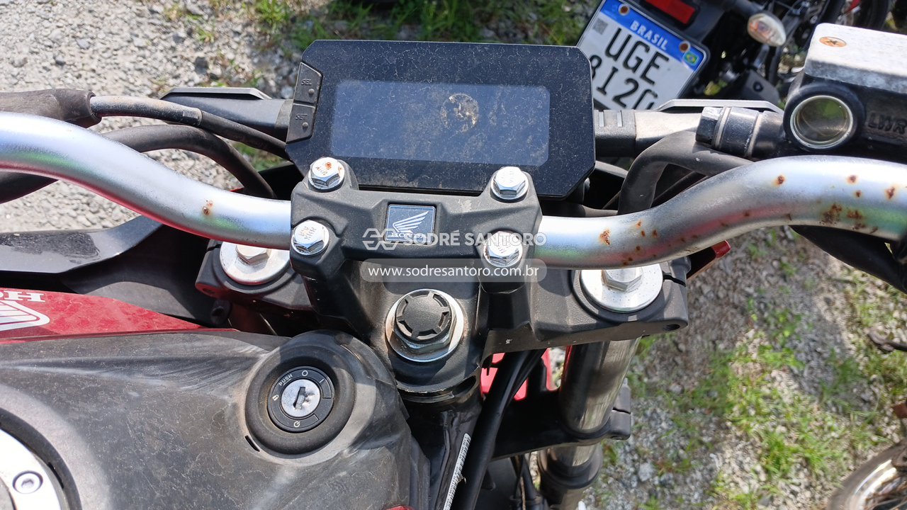 Foto 6 de 11: HONDA - CB300F TWISTER ABS 2024/2025