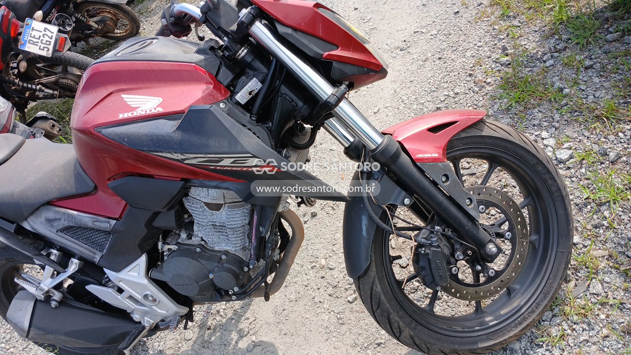 Foto 9 de 11: HONDA - CB300F TWISTER ABS 2024/2025