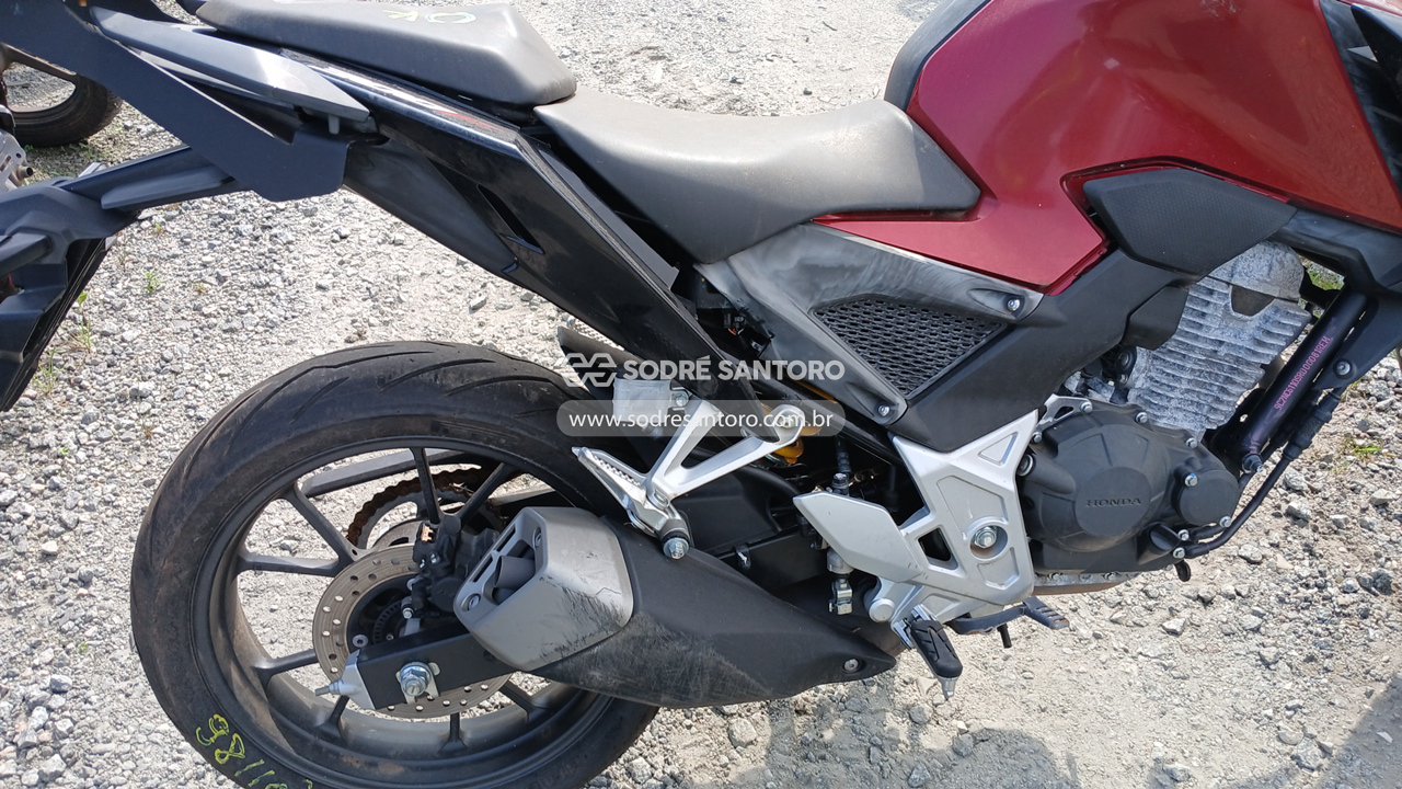 Foto 11 de 11: HONDA - CB300F TWISTER ABS 2024/2025