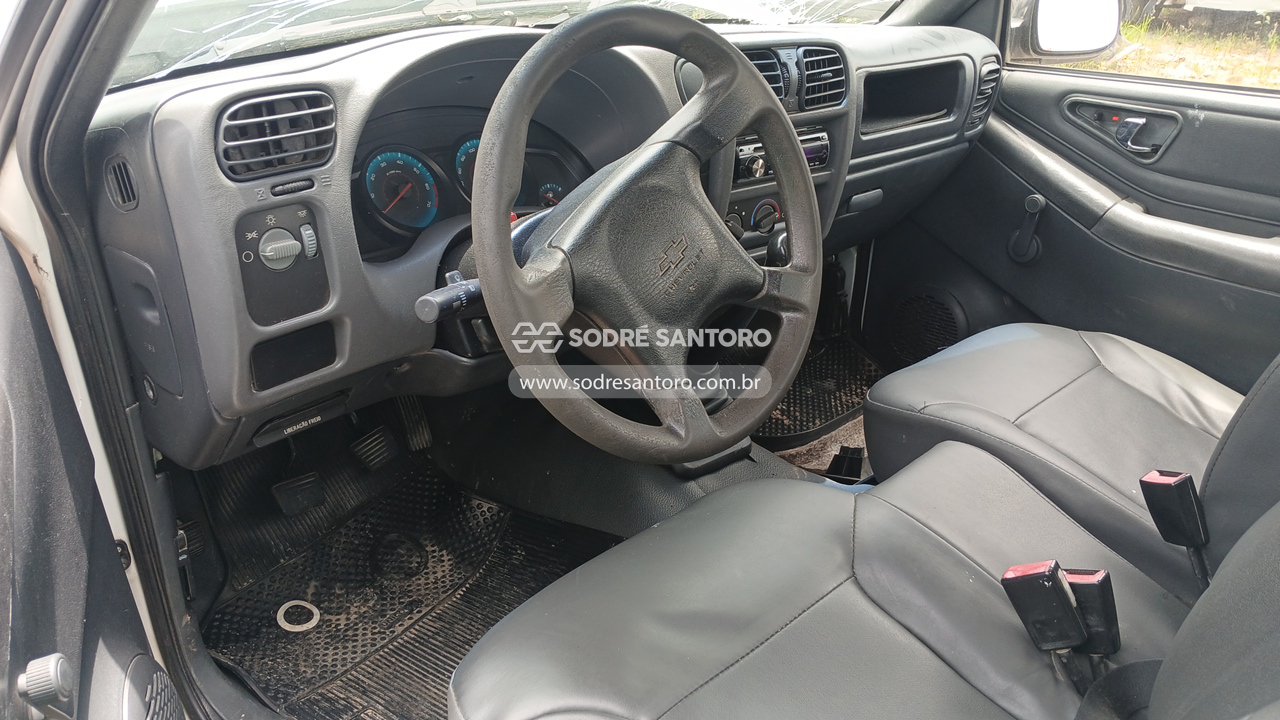 Foto 6 de 13: CHEVROLET - S10 ADVANTAGE S 2010/2011