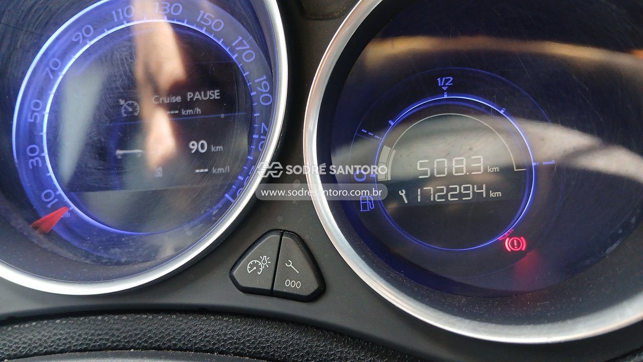Foto 7 de 13: CITROEN - DS4 TURBO165A6 2013/2014