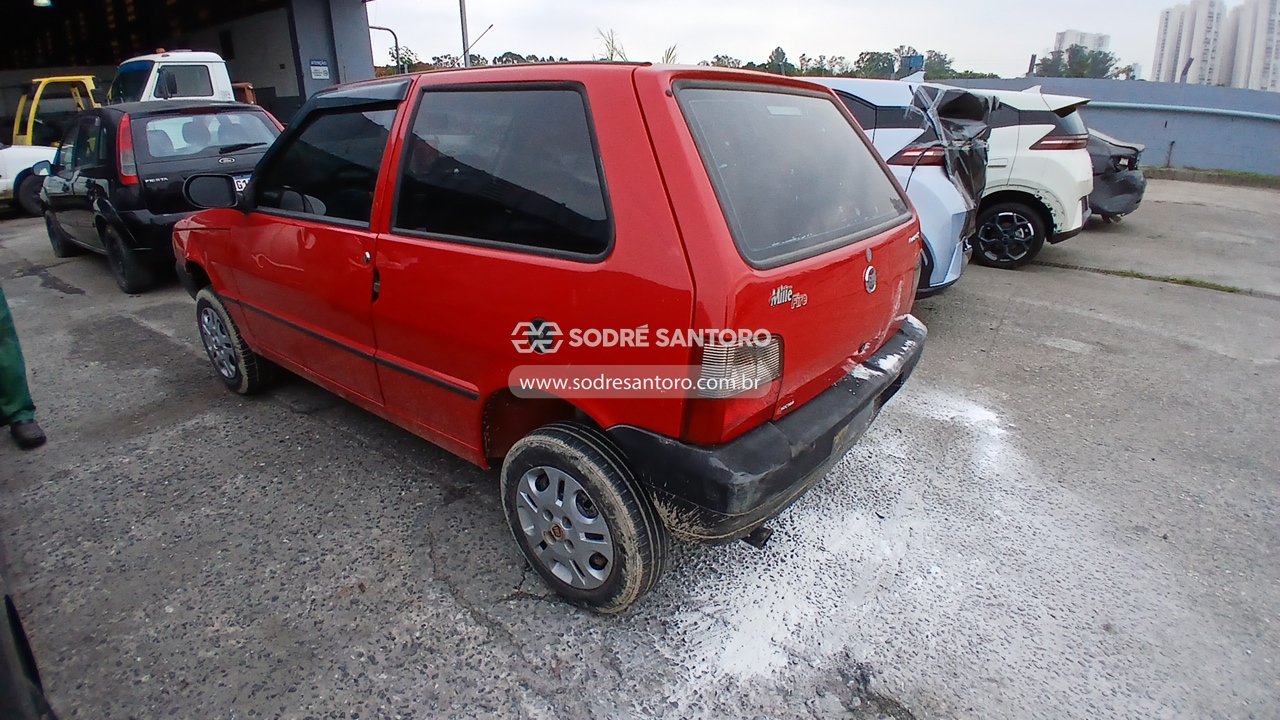 Foto 2: FIAT - UNO MILLE ECONOMY 2013/2013