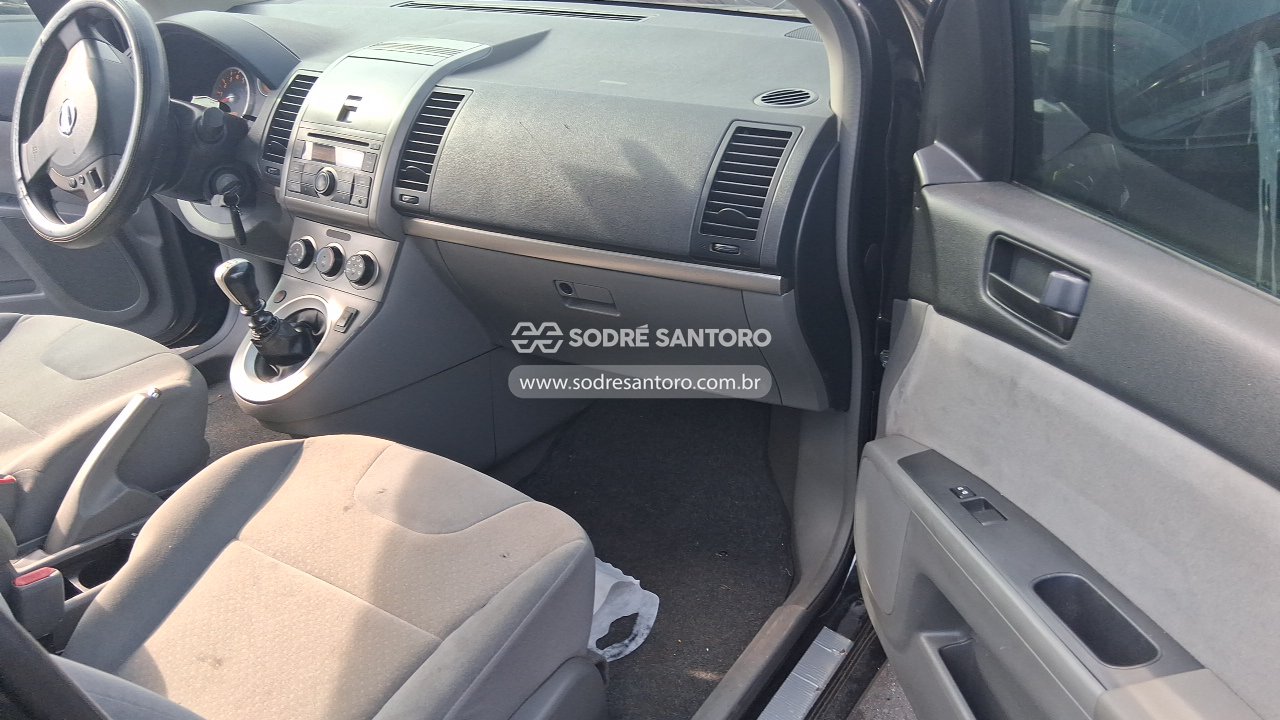 Foto 8 de 13: NISSAN - SENTRA 20 FLEX 2009/2009