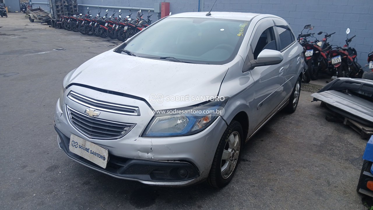Foto 3: CHEVROLET - ONIX 1.4MT LT 2012/2013