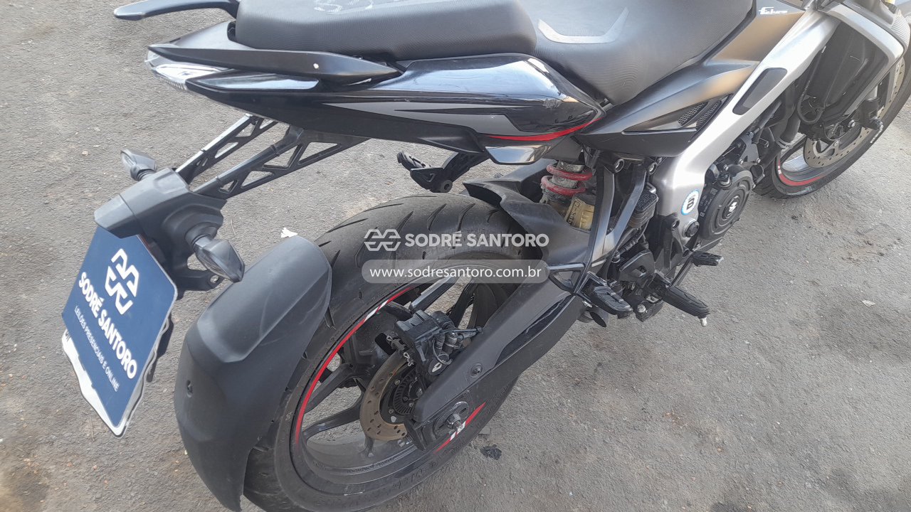 Foto 10 de 12: BAJAJ - DOMINAR NS400 Z 2026/2026