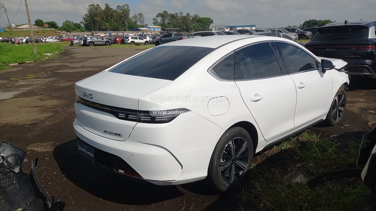 Foto 4: BYD - KING GL DM 2024/2025