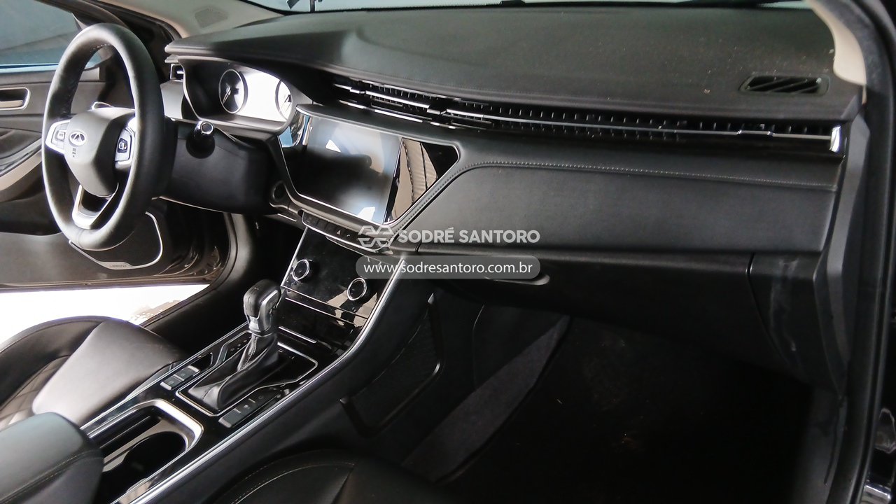 Foto 8 de 13: CHERY - ARRIZO6 GSX 2020/2021