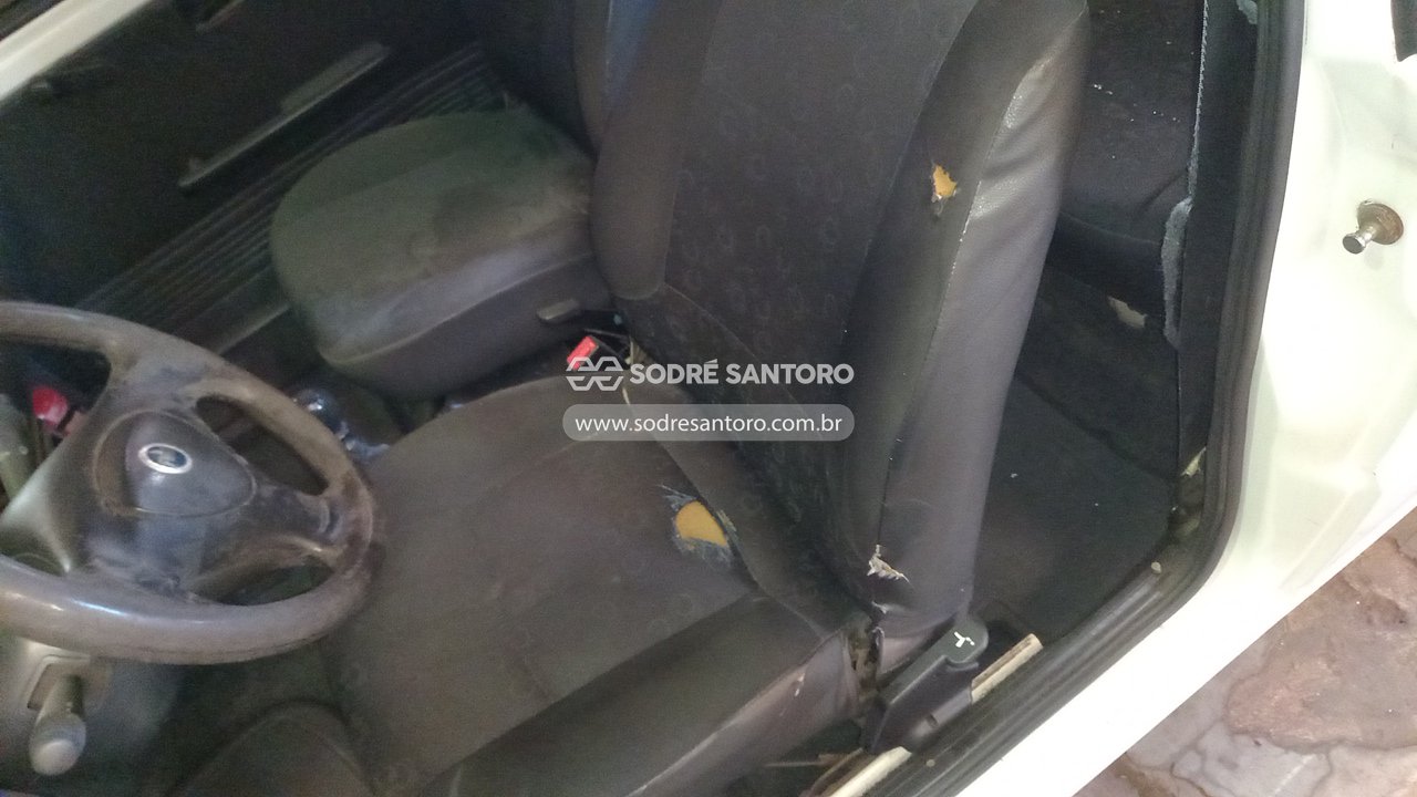 Foto 8 de 13: FIAT - UNO MILLE ECONOMY 2009/2010