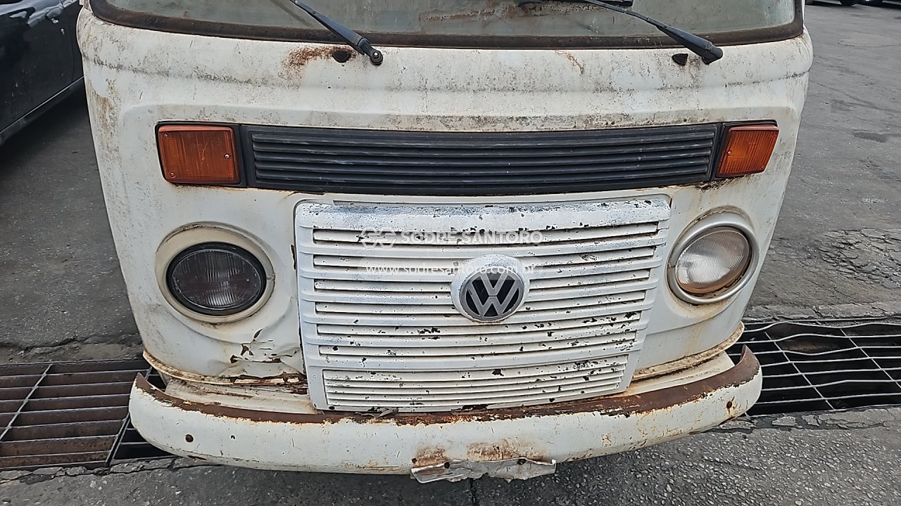 Foto 11 de 13: VOLKSWAGEN - KOMBI 2010/2011