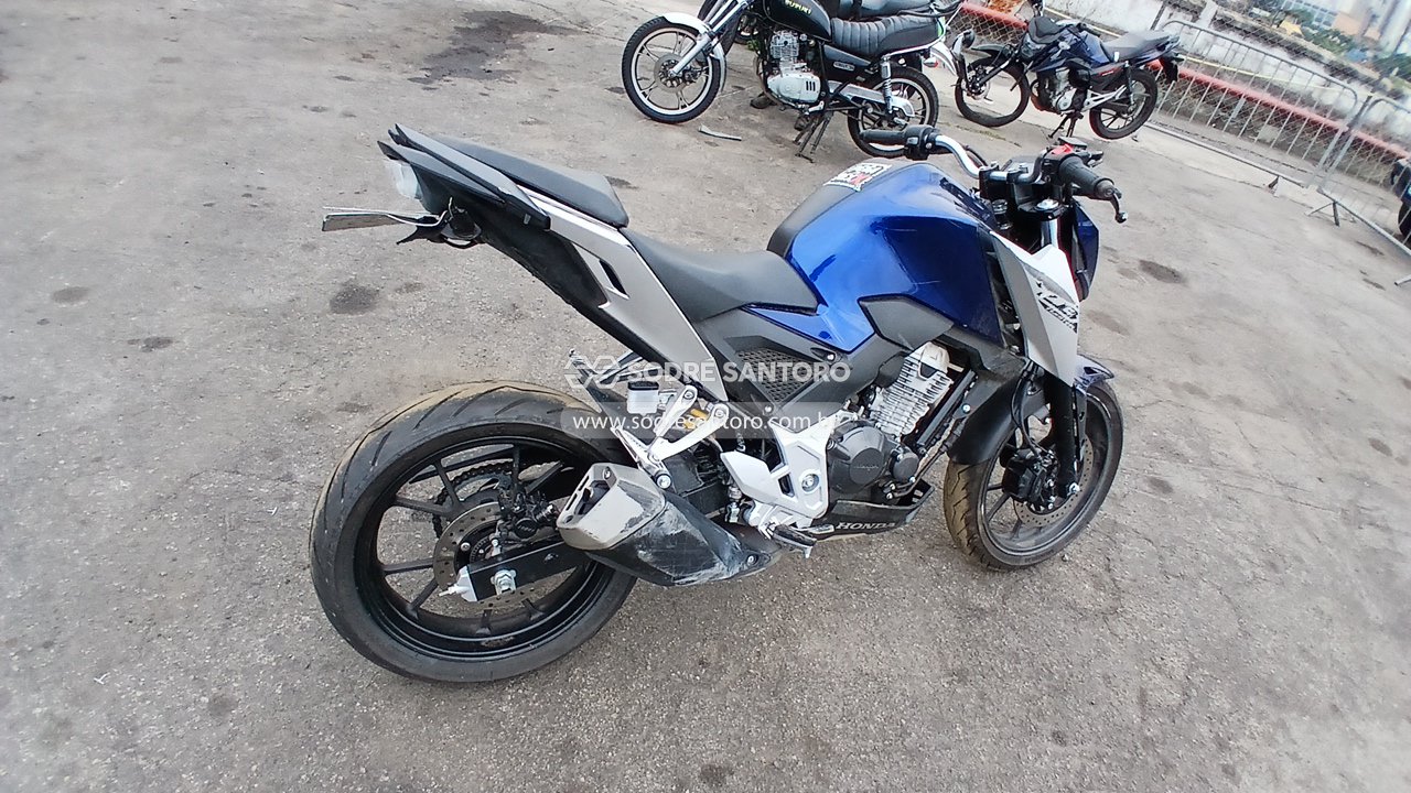 Foto 4: HONDA - CB300F TWISTER ABS 2026/2026
