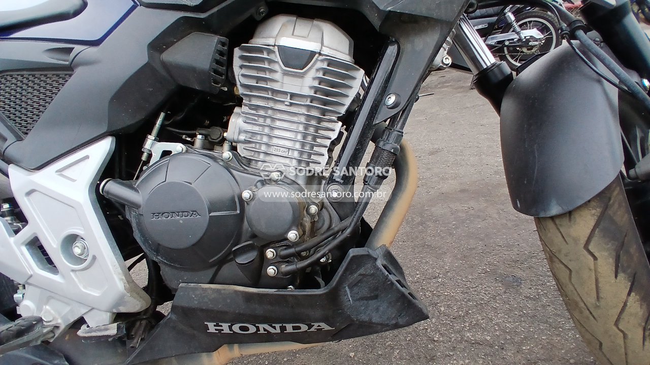 Foto 6 de 12: HONDA - CB300F TWISTER ABS 2026/2026