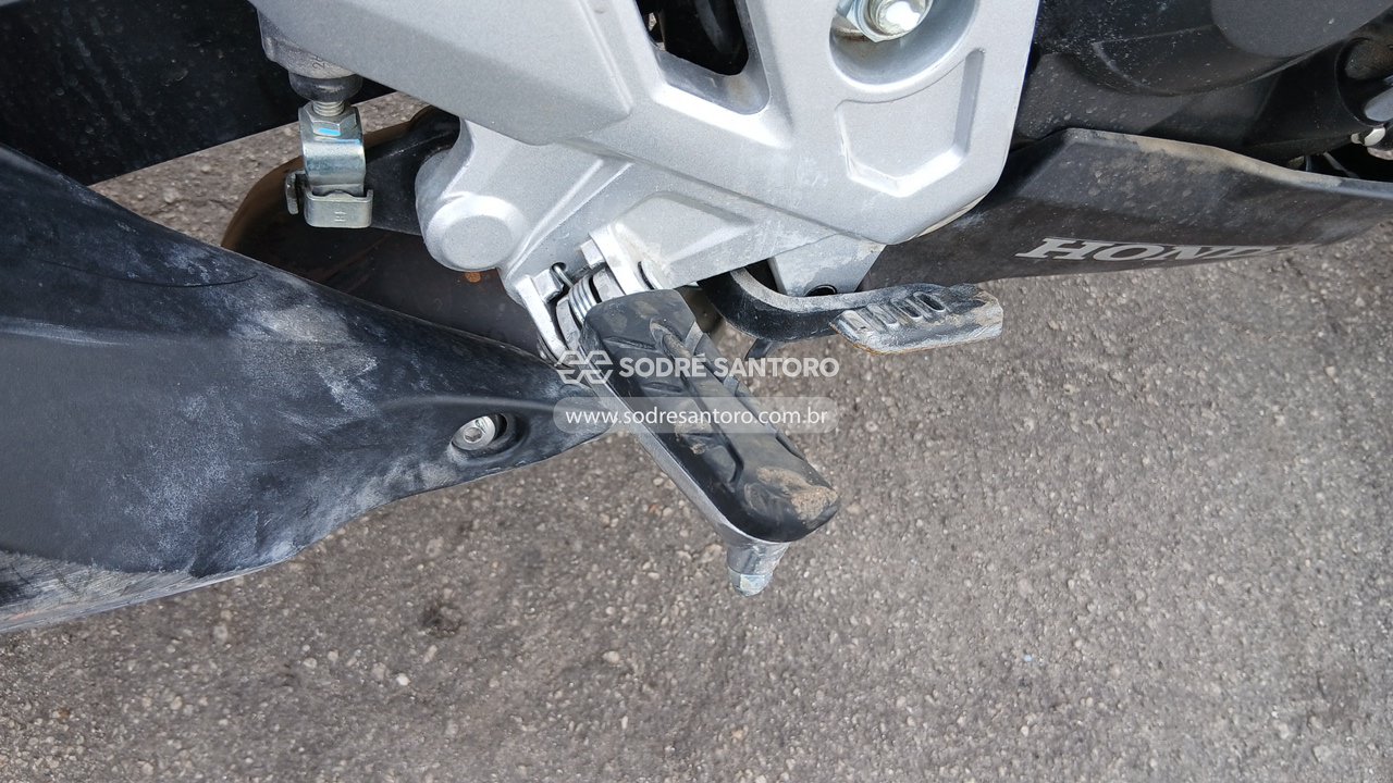 Foto 12 de 12: HONDA - CB300F TWISTER ABS 2026/2026
