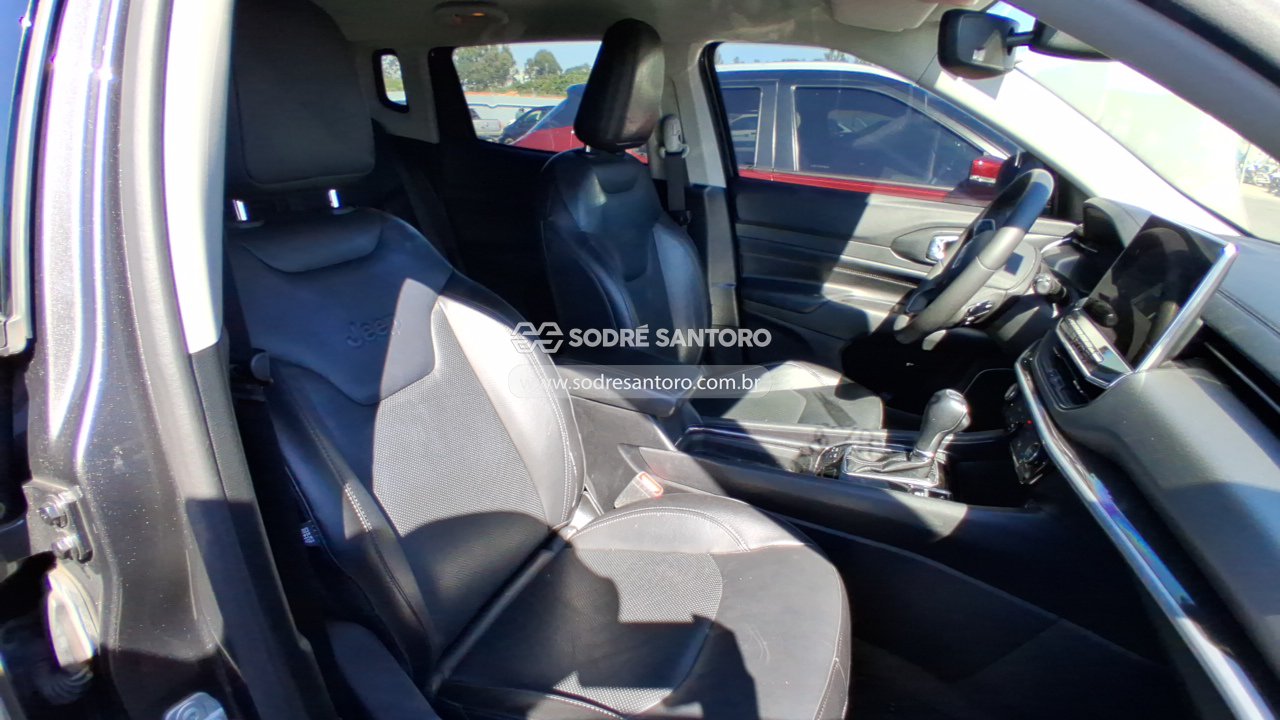 Foto 9 de 10: JEEP - COMPASS LONG TF 2021/2022