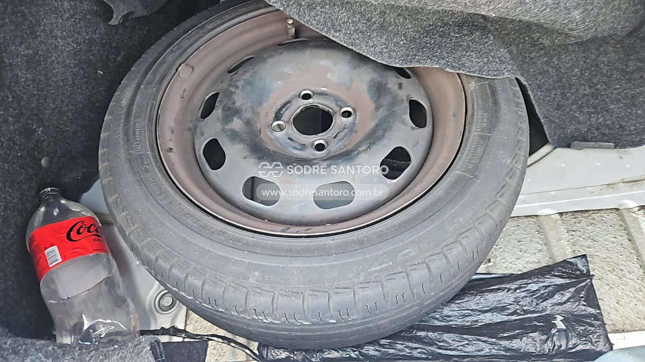 Foto 10 de 13: VOLKSWAGEN - VOYAGE 1.0 2012/2013