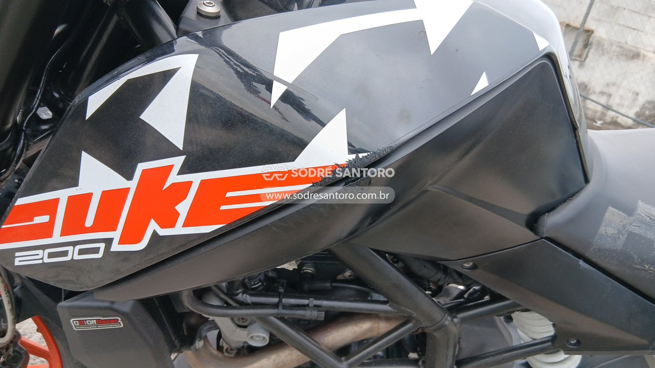 Foto 8 de 11: KTM - 200 DUKE 2018/2018