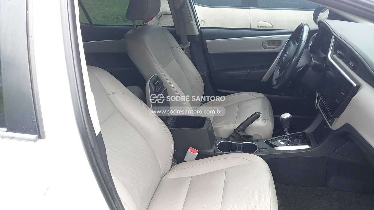 Foto 8 de 13: TOYOTA - COROLLA XEI20FLEX 2017/2018