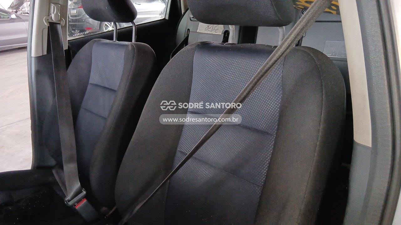 Foto 9 de 13: HONDA - FIT LX FLEX 2014/2014
