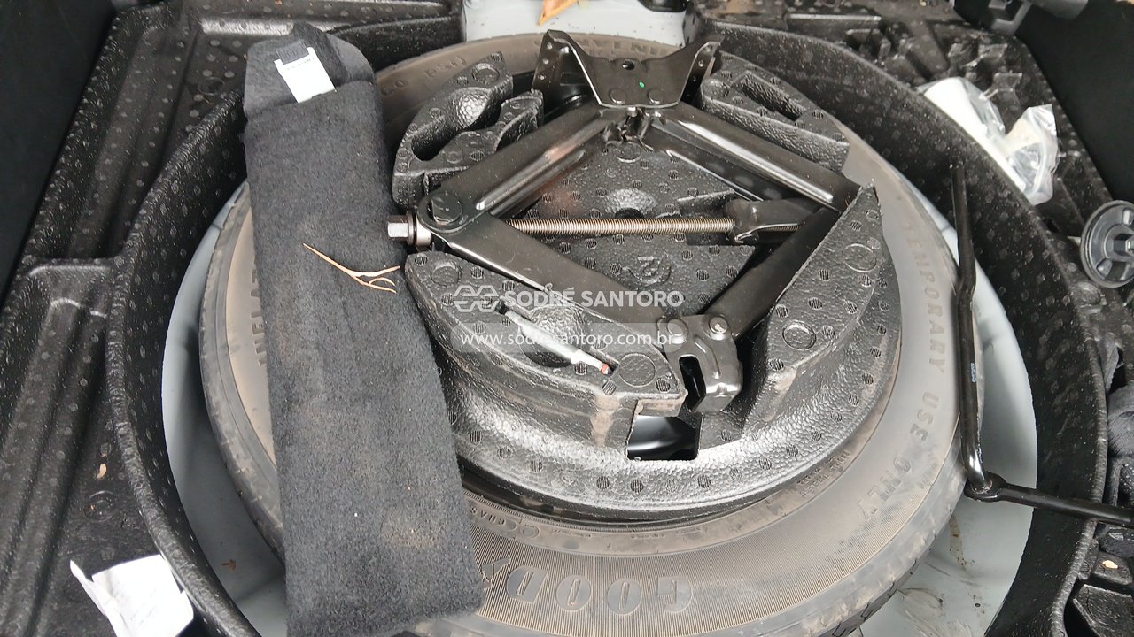 Foto 10 de 12: JEEP - COMPASS LONGITUDE F 2020/2021