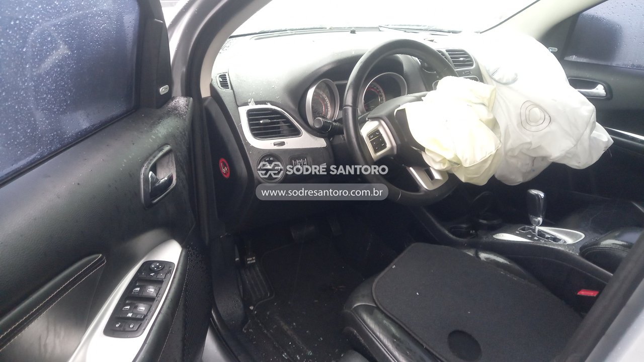 Foto 6 de 13: FIAT - FREEMONT PREC AT6 2015/2015