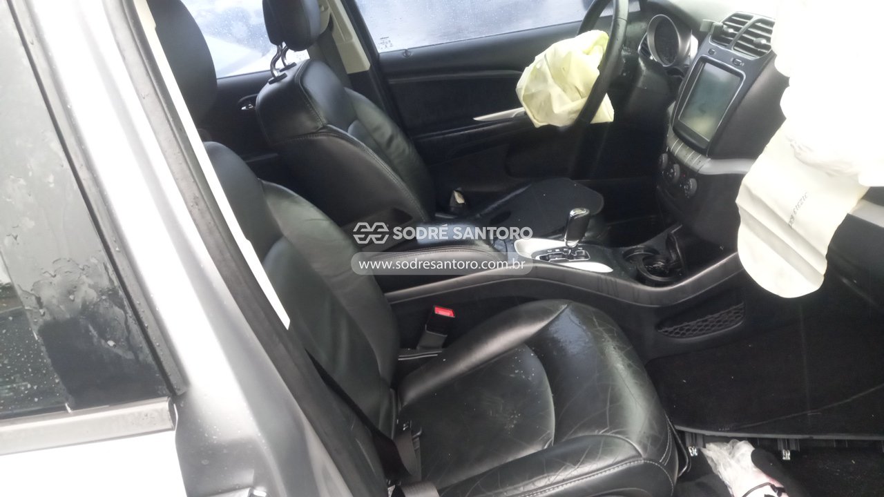 Foto 8 de 13: FIAT - FREEMONT PREC AT6 2015/2015