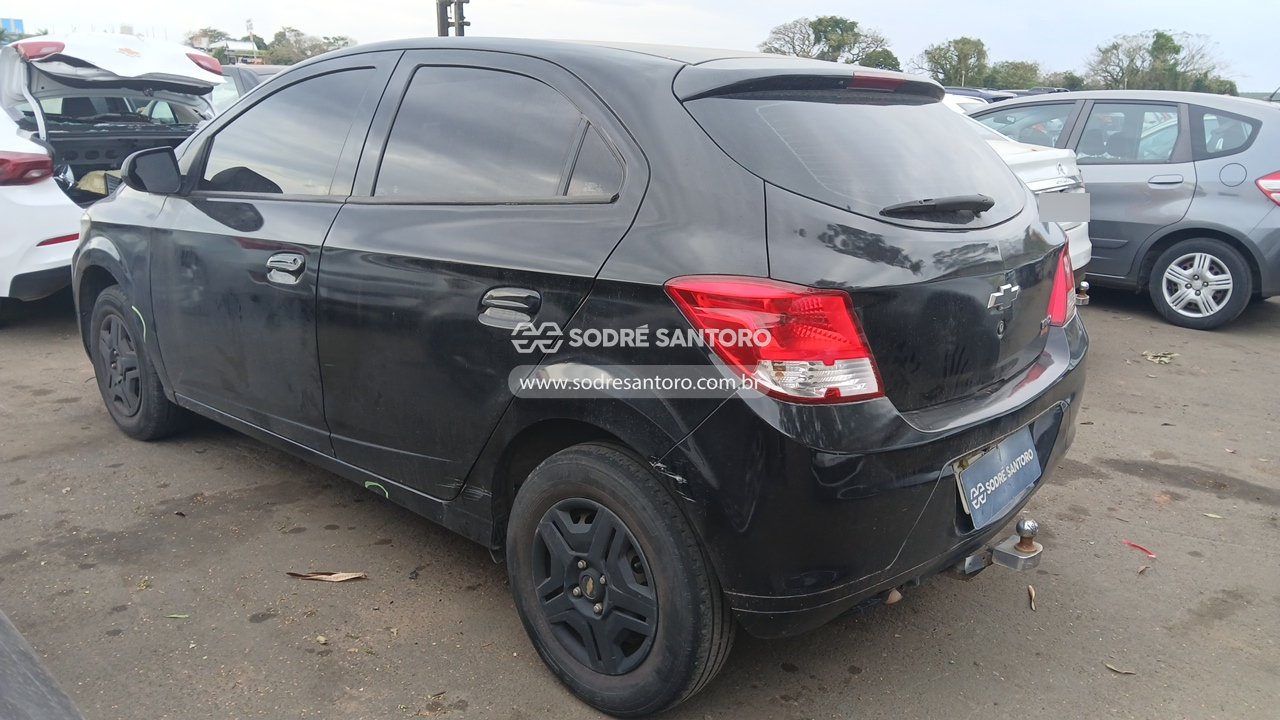 Foto 2: CHEVROLET - ONIX 1.0MT LS 2014/2015