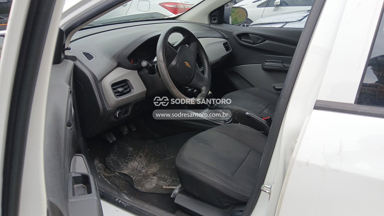 Foto 6 de 11: CHEVROLET - ONIX 10MT JOYE 2016/2017