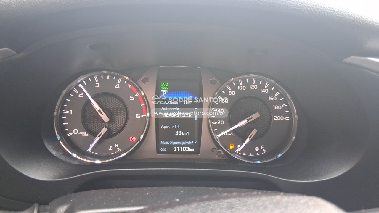 Foto 7 de 10: TOYOTA - HILUX CDSRVA4FD 2021/2021