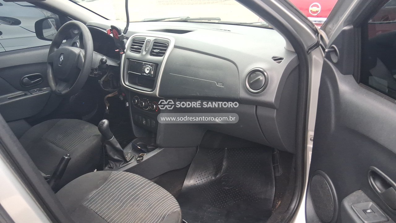 Foto 7 de 13: RENAULT - SANDERO AUTH 10 2018/2019
