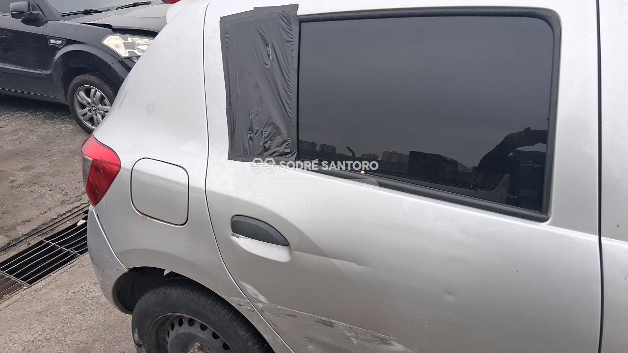 Foto 11 de 13: RENAULT - SANDERO AUTH 10 2018/2019