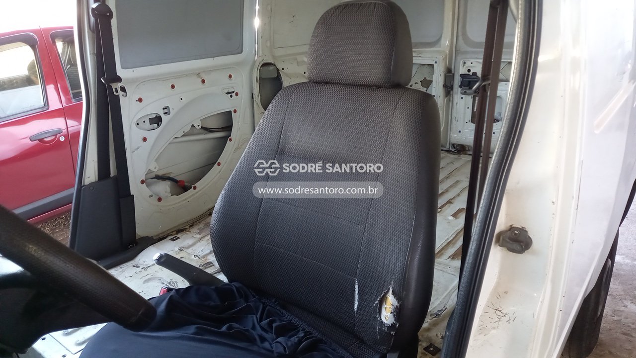 Foto 9 de 13: FIAT - DOBLO RONTAN AMB 2006/2006