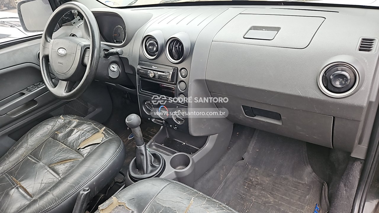 Foto 7 de 13: FORD - ECOSPORT 2004/2005