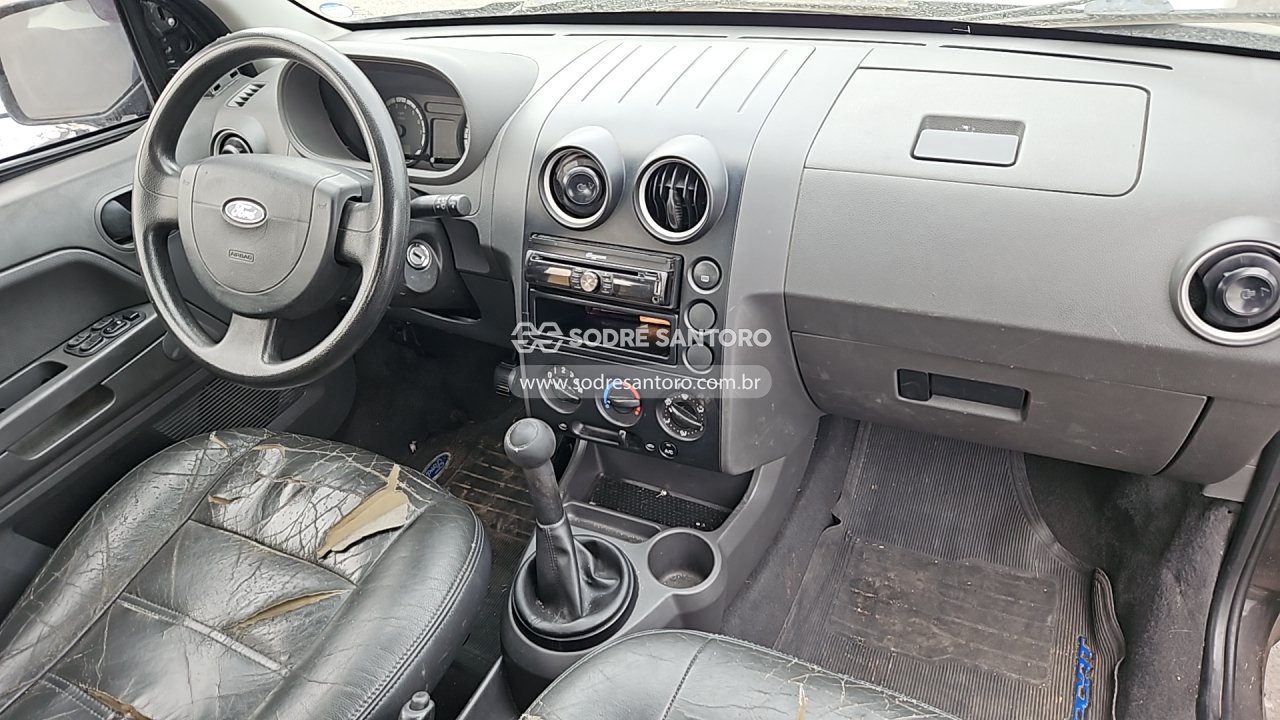 Foto 6 de 13: FORD - ECOSPORT 2004/2005