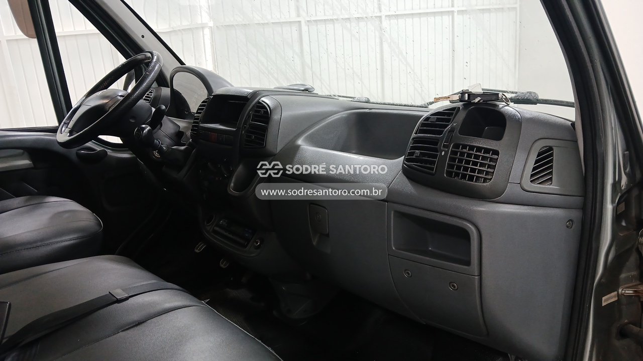 Foto 8 de 13: PEUGEOT - BOXER M330M 23S 2012/2013