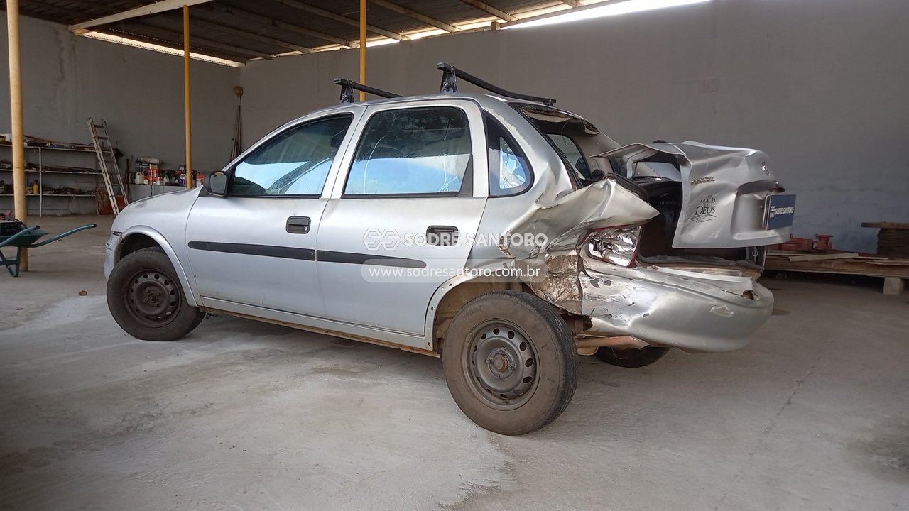 Foto 2: CHEVROLET - CORSA WIND 2002/2002