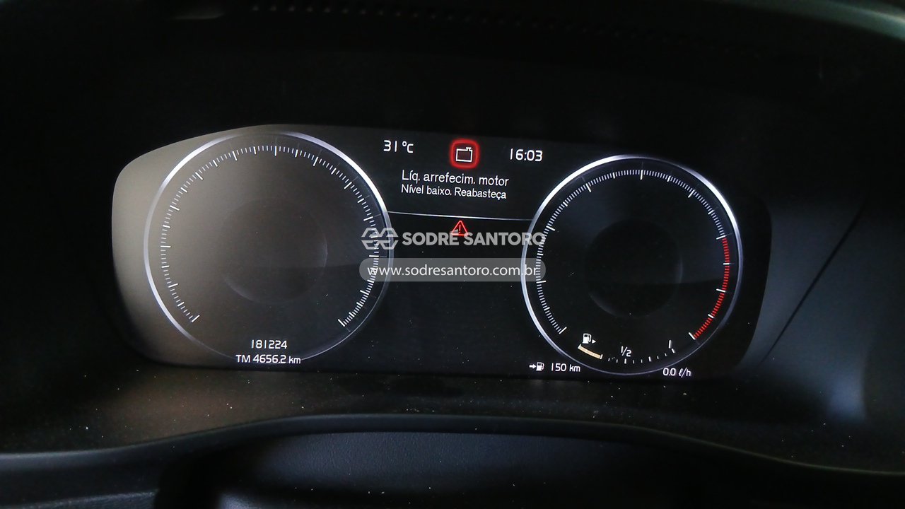 Foto 7 de 13: VOLVO - XC40 T4 2018/2019