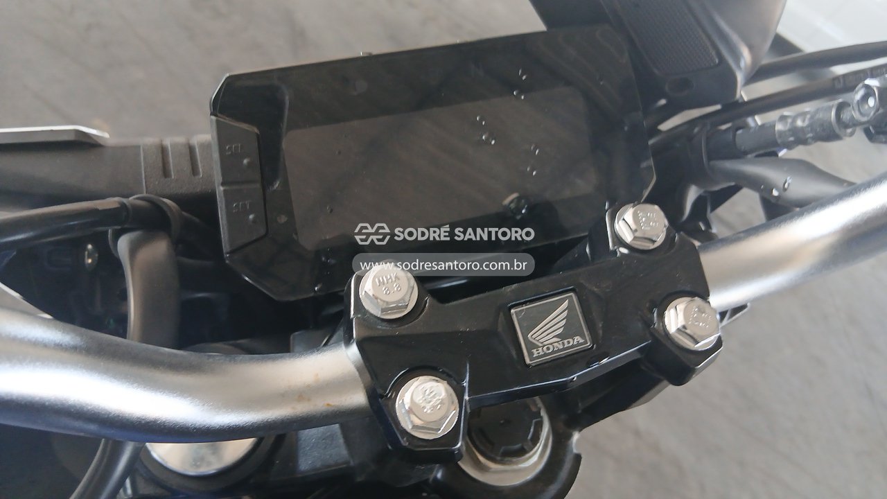 Foto 8 de 12: HONDA - CB300F TWISTER ABS 2026/2026