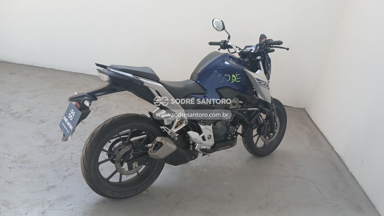 Foto 4: HONDA - CB300F TWISTER ABS 2026/2026