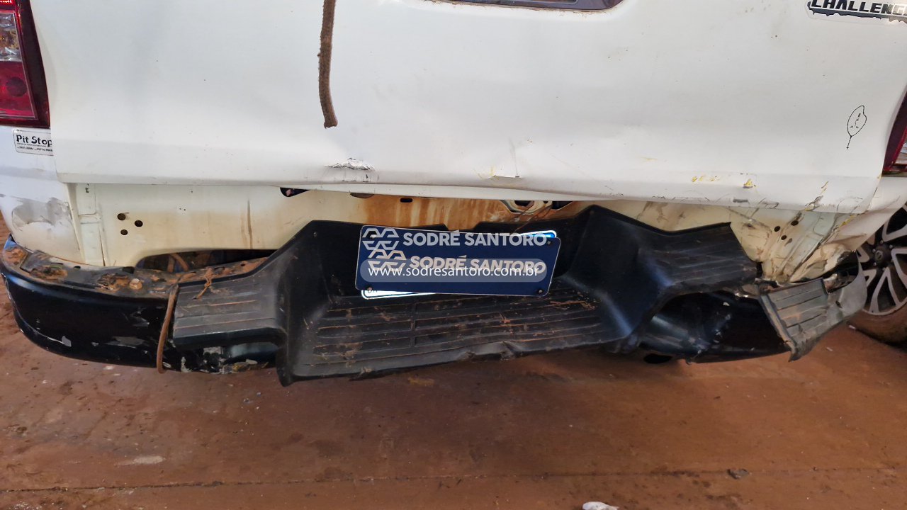 Foto 11 de 13: TOYOTA - HILUX CDCLEA4JD 2017/2018