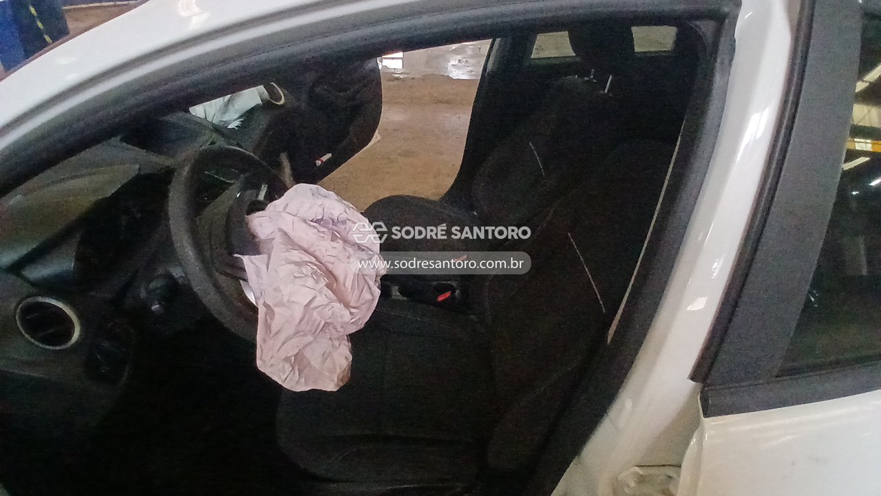 Foto 8 de 13: FORD - FIESTA HA 1.6L SEB 2015/2016