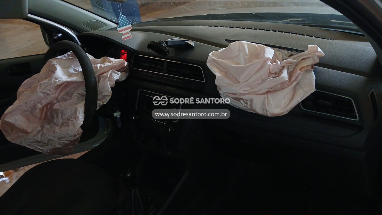 Foto 6 de 13: VOLKSWAGEN - GOL 1.0L MC4 2019/2020