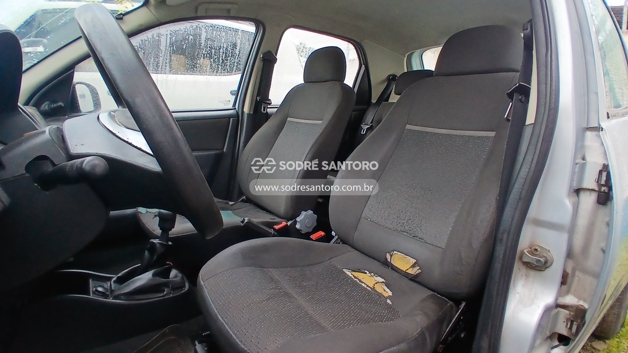 Foto 8 de 13: CHEVROLET - CELTA 1.0L LS 2011/2012