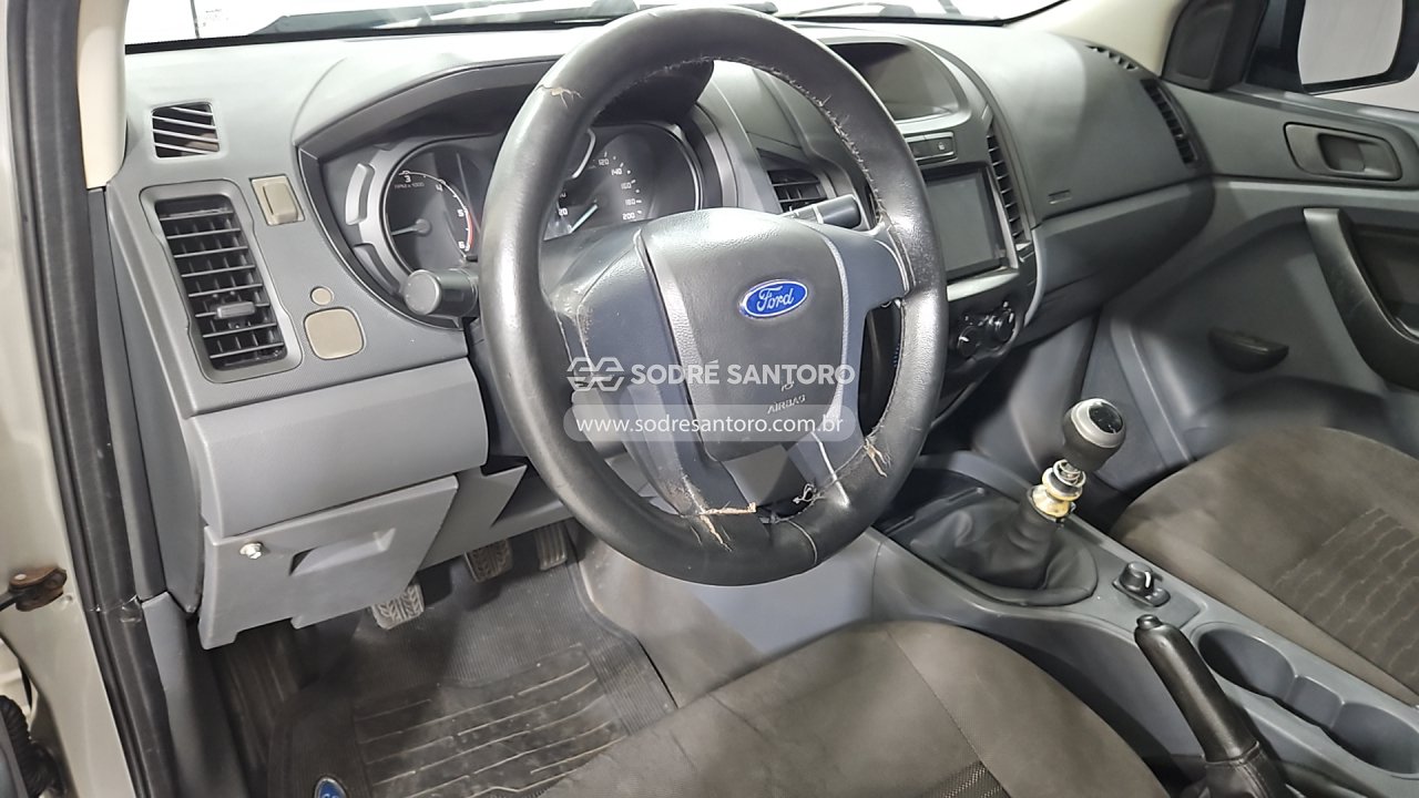 Foto 6 de 13: FORD - RANGER XL CD4 22H 2014/2015