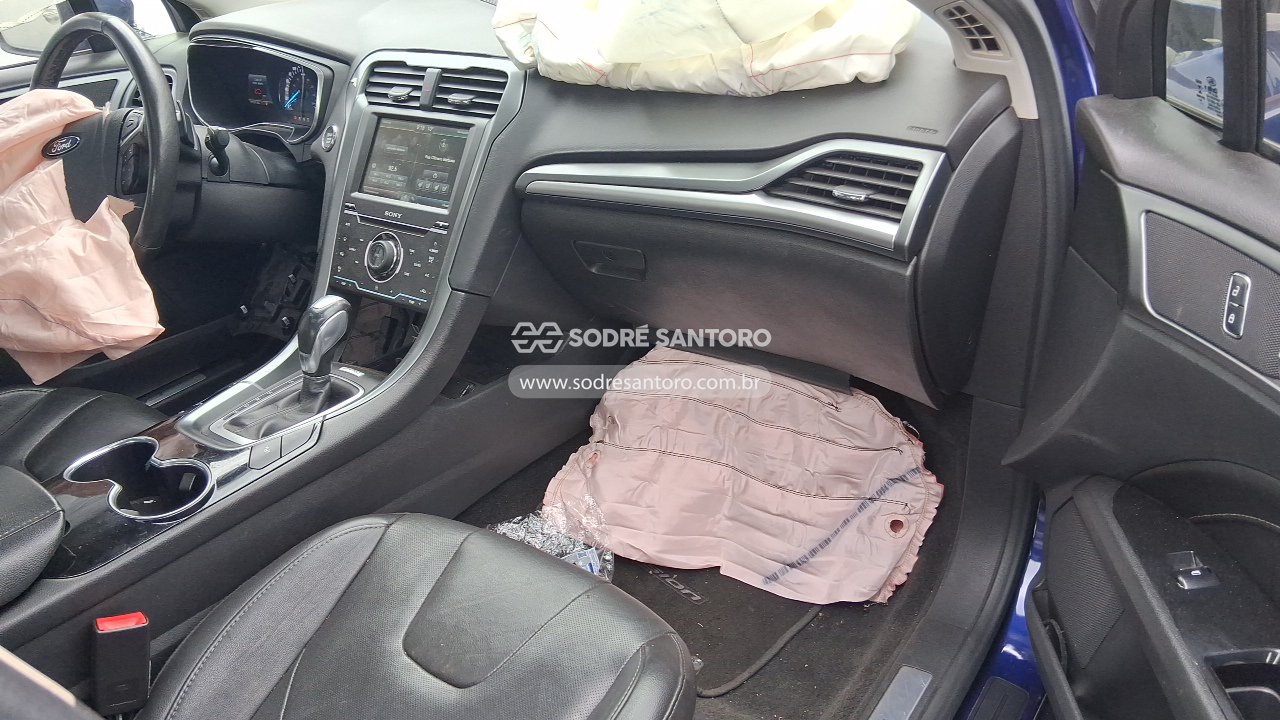 Foto 8 de 13: FORD - FUSION AWD GTDI 2015/2015